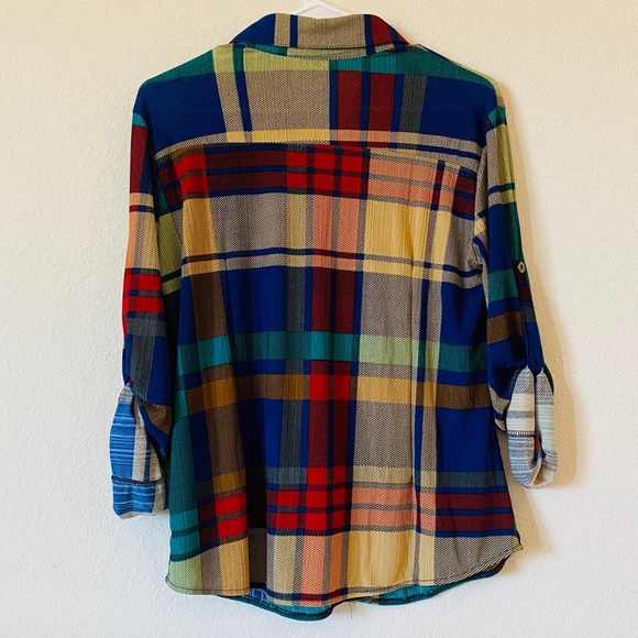 Plaid Button down Shirt - Picture 2 of 6